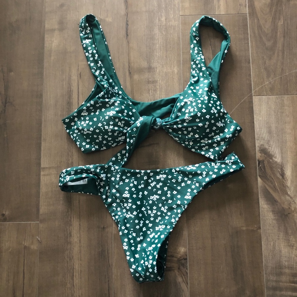 ❌SOLD❌ Zaful Bikini Set